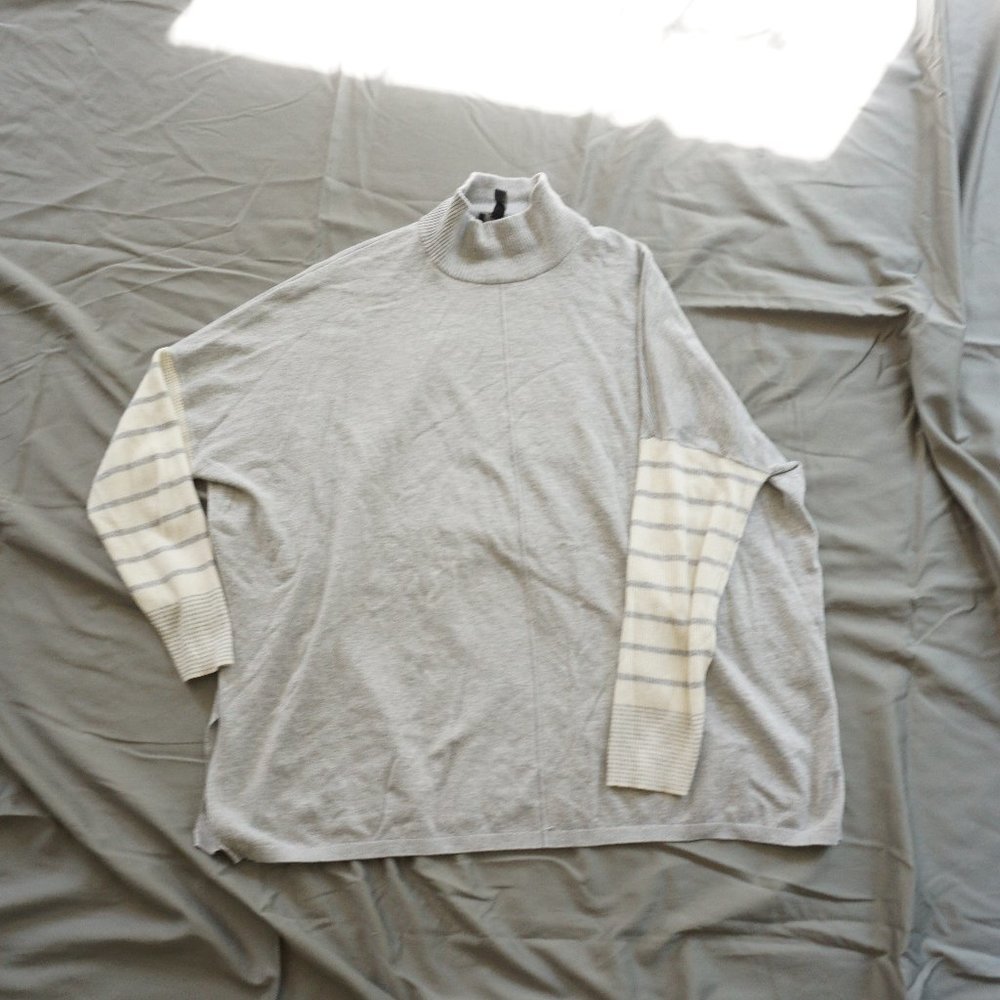 Jones NY Oversized Turtleneck Dolman Sweater Gray